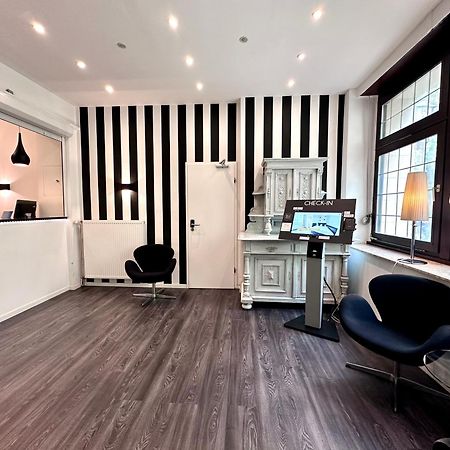 Hotel Alt Deutz City-Messe-Arena Kontaktloser Self Check-In Colonia Esterno foto